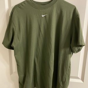 Women’s Nike Tshirt size - Large
